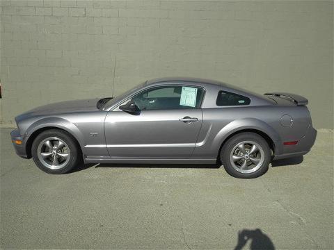 2006 Ford Mustang 2 Door Coupe, 0