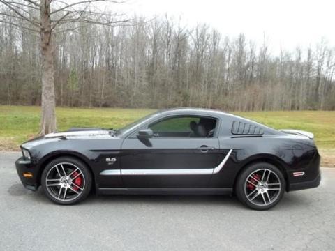 2012 Ford Mustang 2 Door Coupe