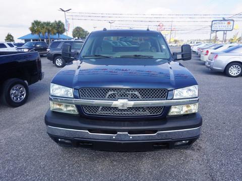 2005 Chevrolet Silverado 1500 4 Door Crew Cab Short Bed Truck