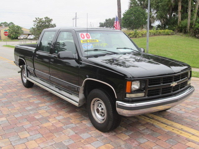 2000 Chevrolet C/K 2500 Series C2500 LS 4dr Crew Cab