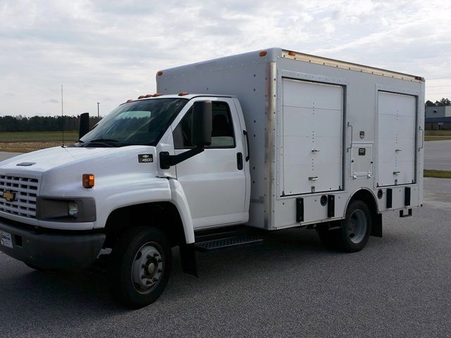 2009 Chevy 4500 Truck Gas