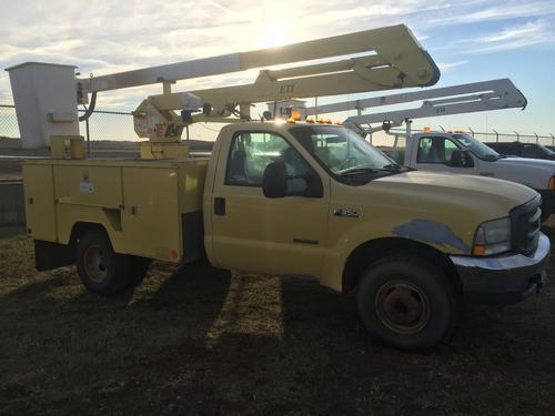 2004 Ford F350, 1