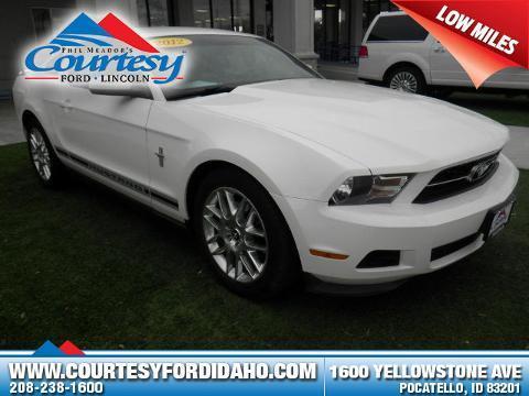 2012 Ford Mustang 2 Door Coupe, 0