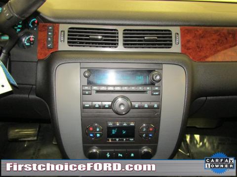2011 GMC Yukon XL 4 Door SUV, 1