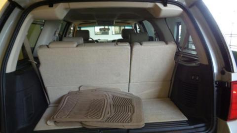 2006 Lincoln Navigator 4 Door SUV, 3