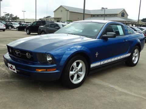 2007 Ford Mustang 2 Door Coupe