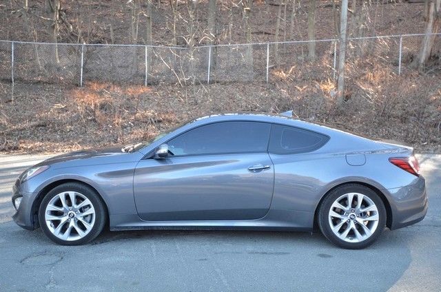 2015 Hyundai Genesis Coupe Coupe 3.8L