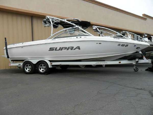 2009 Supra Launch 24 SSV