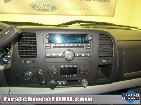 2007 Chevrolet Silverado 2500HD 4 Door Extended Cab Truck, 2