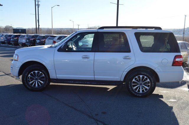 2015 Ford Expedition Sport Utility, 1