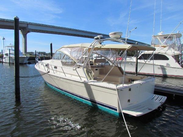 2007 Mainship Pilot 34 Twin Soft Top