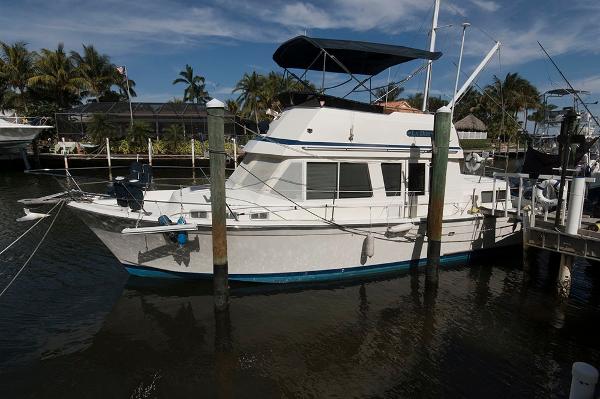 1989 Sabreline 36 Fast Trawler