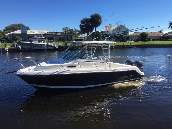 2013 Robalo R245 Walkaround