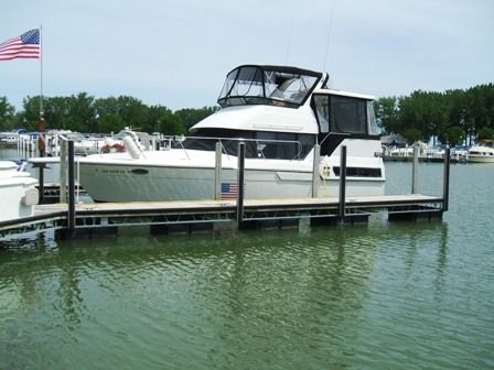 1991 Carver 330 Aft Cabin Harftop