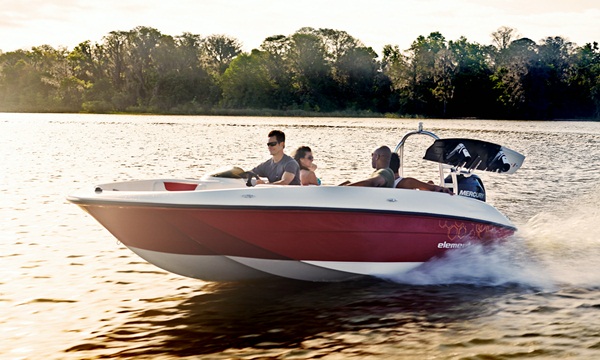 2016 Bayliner 180 Element XL