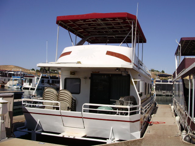 1989 Leisure Kraft Multi Owner Houseboat
