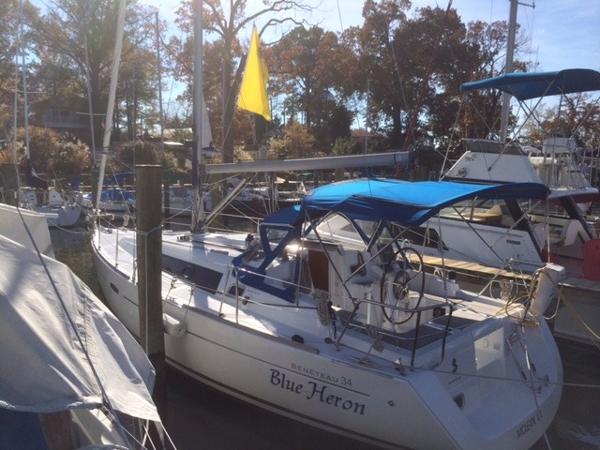 2011 Beneteau 3YM30