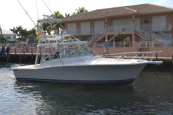 2008 Luhrs 36 Open