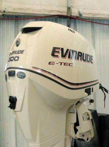 2012 Evinrude E-TEC 300hp 30
