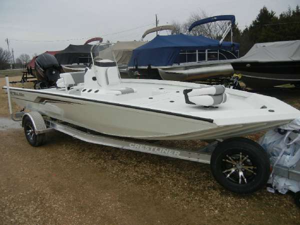 2016 Crestliner 2000 Bay