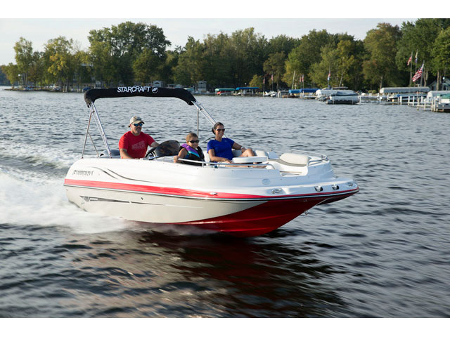 2016 Starcraft Deckboat Limited 1915 OB