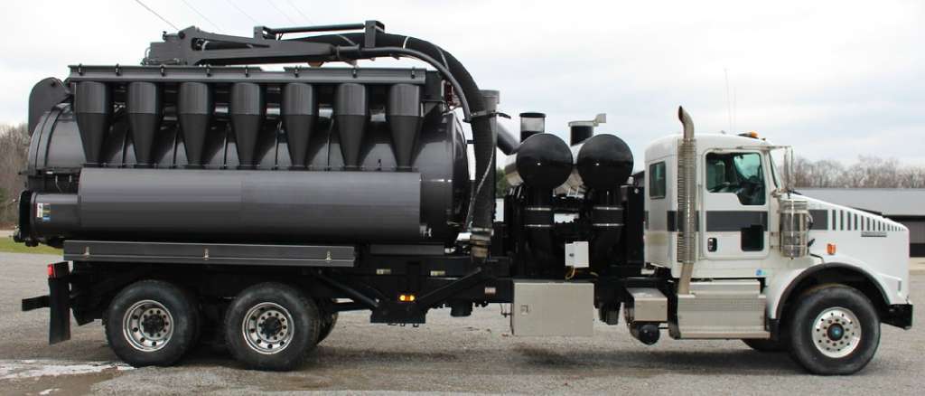 2013 Gapvax Wet/Dry Industrial Vacuum Loader  Tanker Trailer