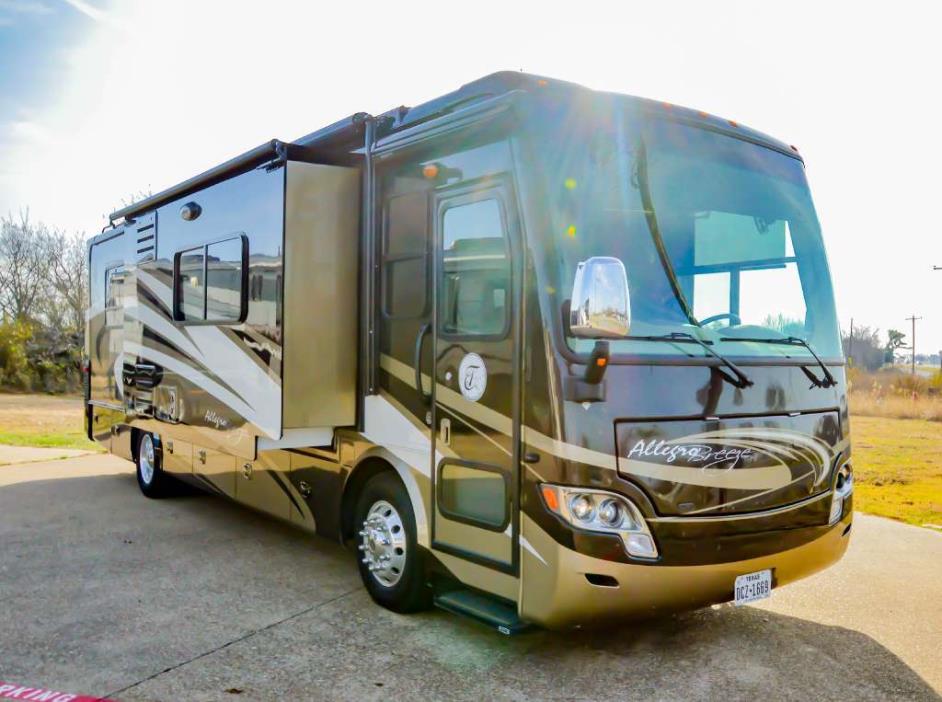 2013 Tiffin Motorhomes Allegro Breeze 32BR