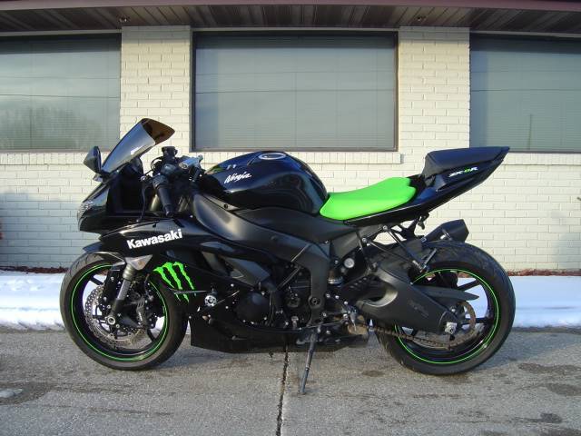 2009 Kawasaki Ninja ZX™-6R Monster Energy