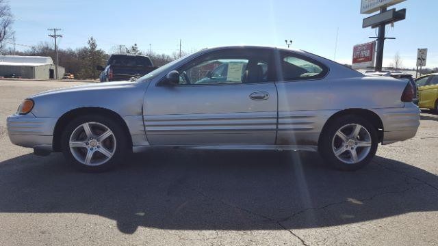 2002 Pontiac Grand Am SE1 2dr Coupe