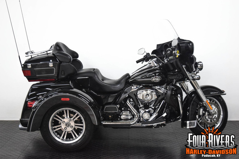 2013 Harley-Davidson FLHTCUTG - Tri Glide Ultra Classic