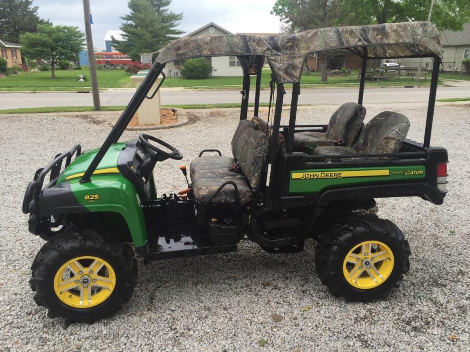 2012 John Deere GATOR