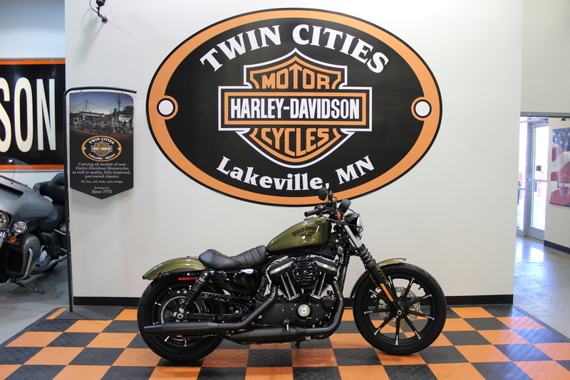 2016 Harley-Davidson XL883N - Sportster Iron 883