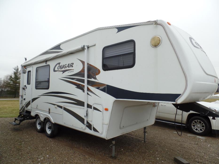 2006 Keystone COUGAR 245EFS