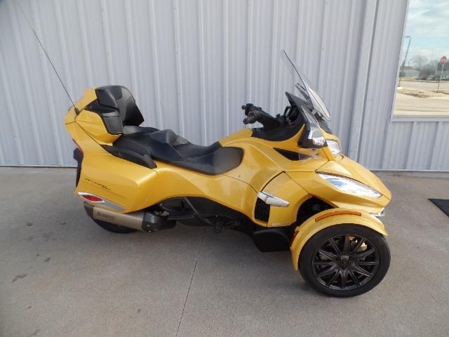 2014 Can-Am Spyder RTS SM6