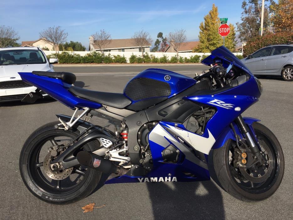 2005 Yamaha YZF R6