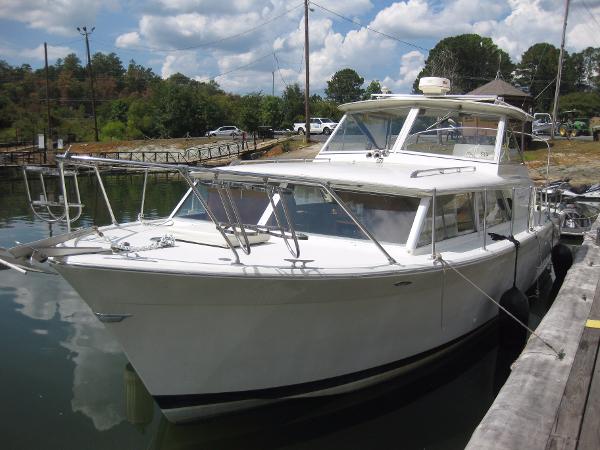 1967 Chris Craft Commander 31