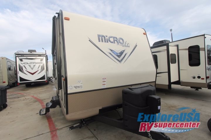 2017 Forest River Rv Flagstaff Micro Lite 25BHS