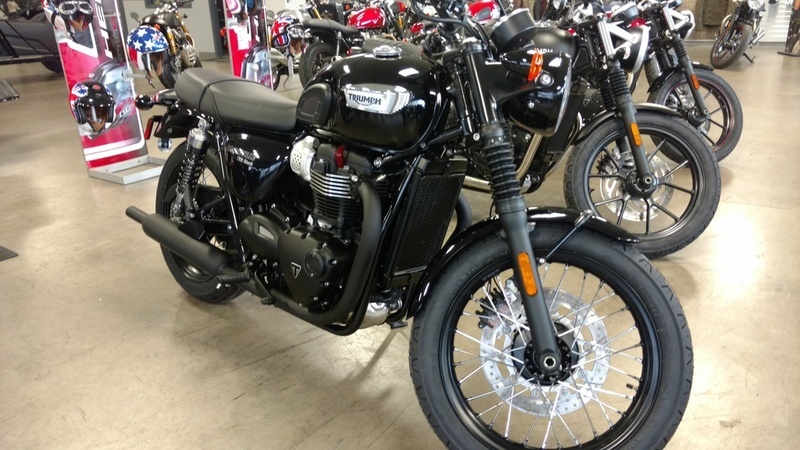 2017 Triumph Bonneville T100 Black Jet Black