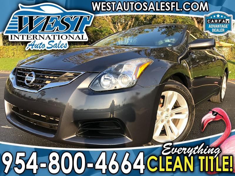 2013 Nissan Altima Coupe 2d Coupe S