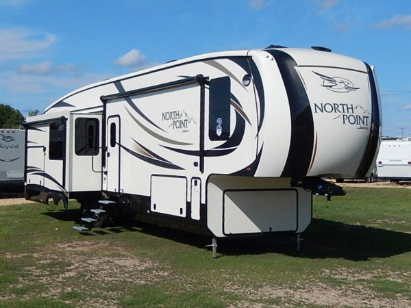 2017 Jayco North Point 351RSQS