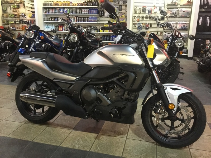 2015 Honda CTX 700N DCT ABS