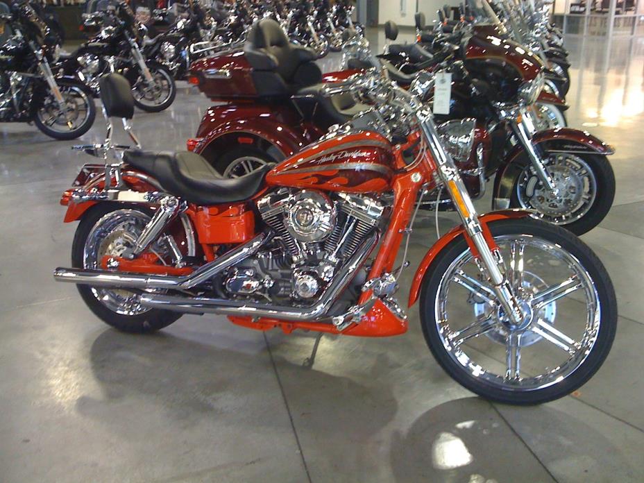 2008 Harley-Davidson FXDSE2 CVO DYNA