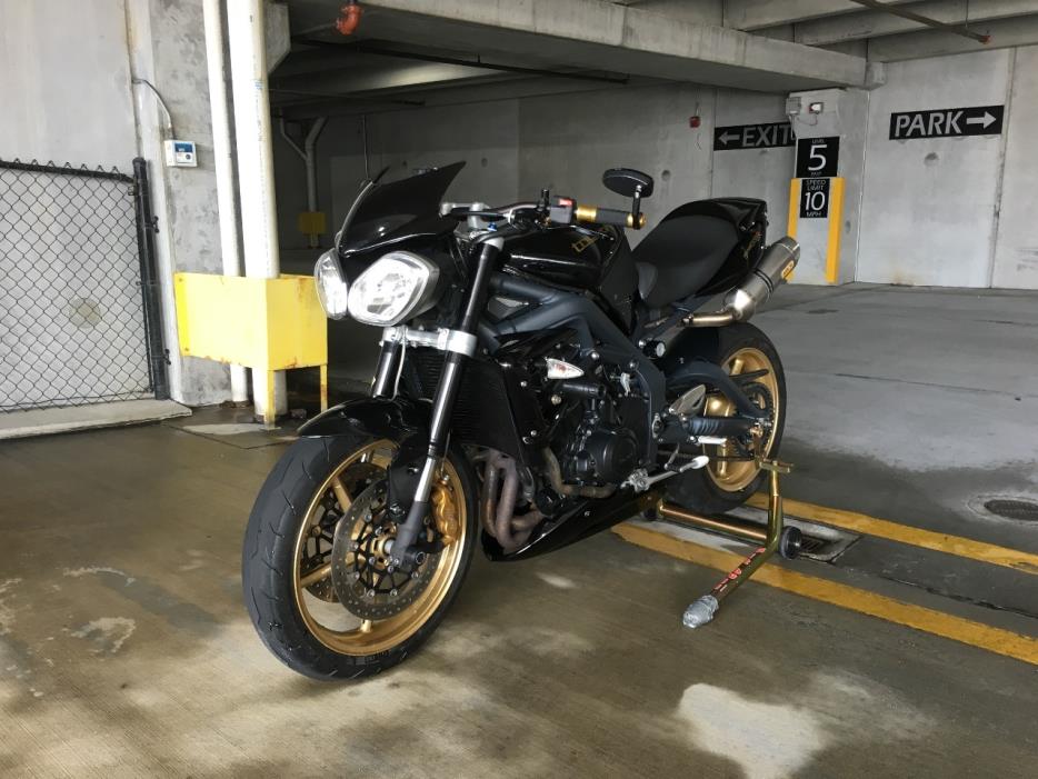 2012 Triumph STREET TRIPLE R