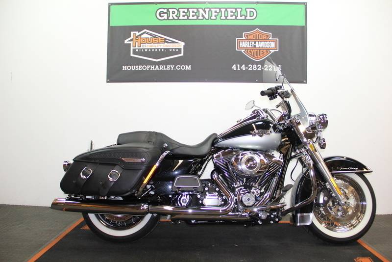 2012 Harley-Davidson FLHRC - Road King Classic