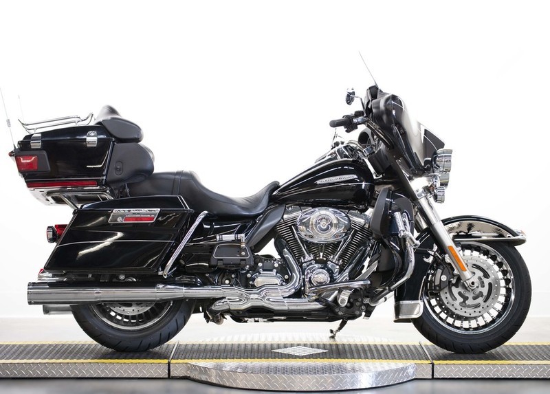 2012 Harley-Davidson FLHTK - Electra Glide Ultra Limited