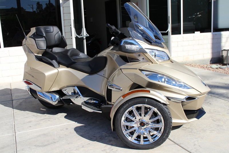 2017 Can-Am Spyder RT Limited 6-Speed Semi-Automatic