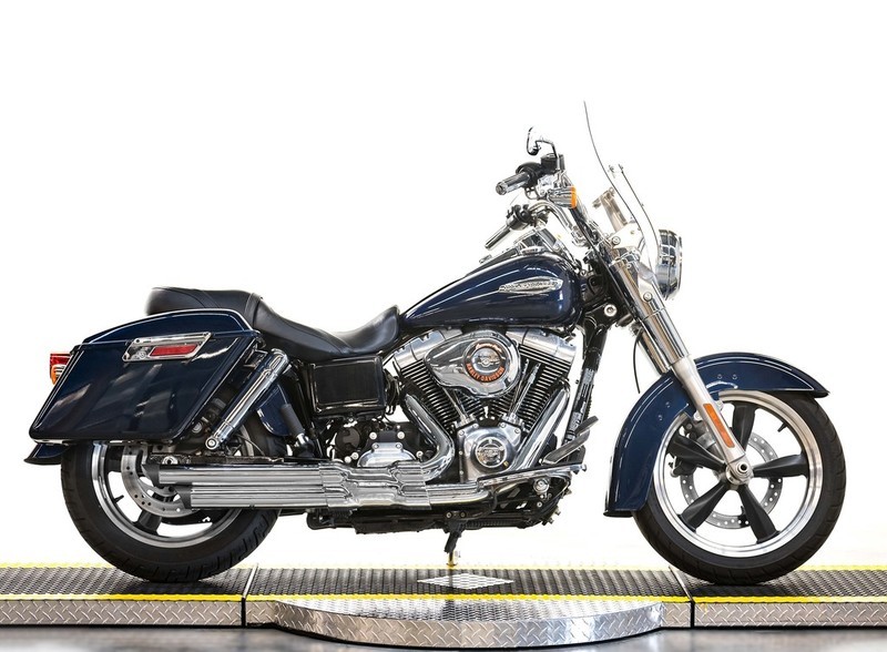 2013 Harley-Davidson FLD - Dyna Switchback