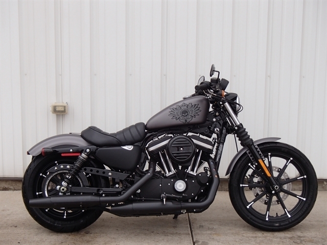 2016 Harley Davidson XL883N IRON