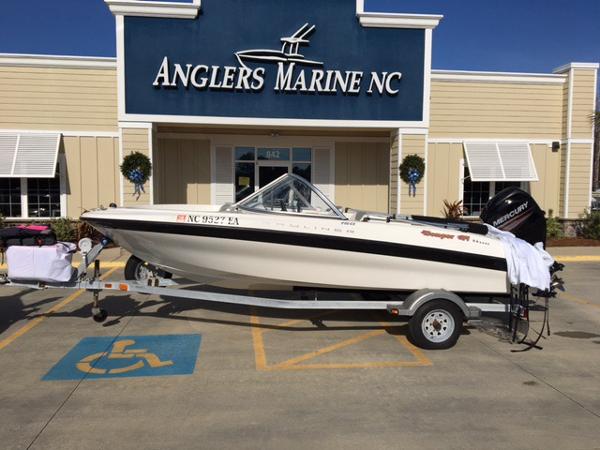 2013 Bayliner 1600 Bowrider