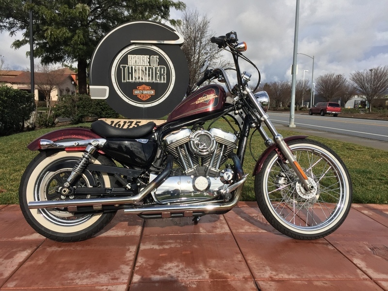 2012 Harley-Davidson XL1200V - Sportster Seventy-Two